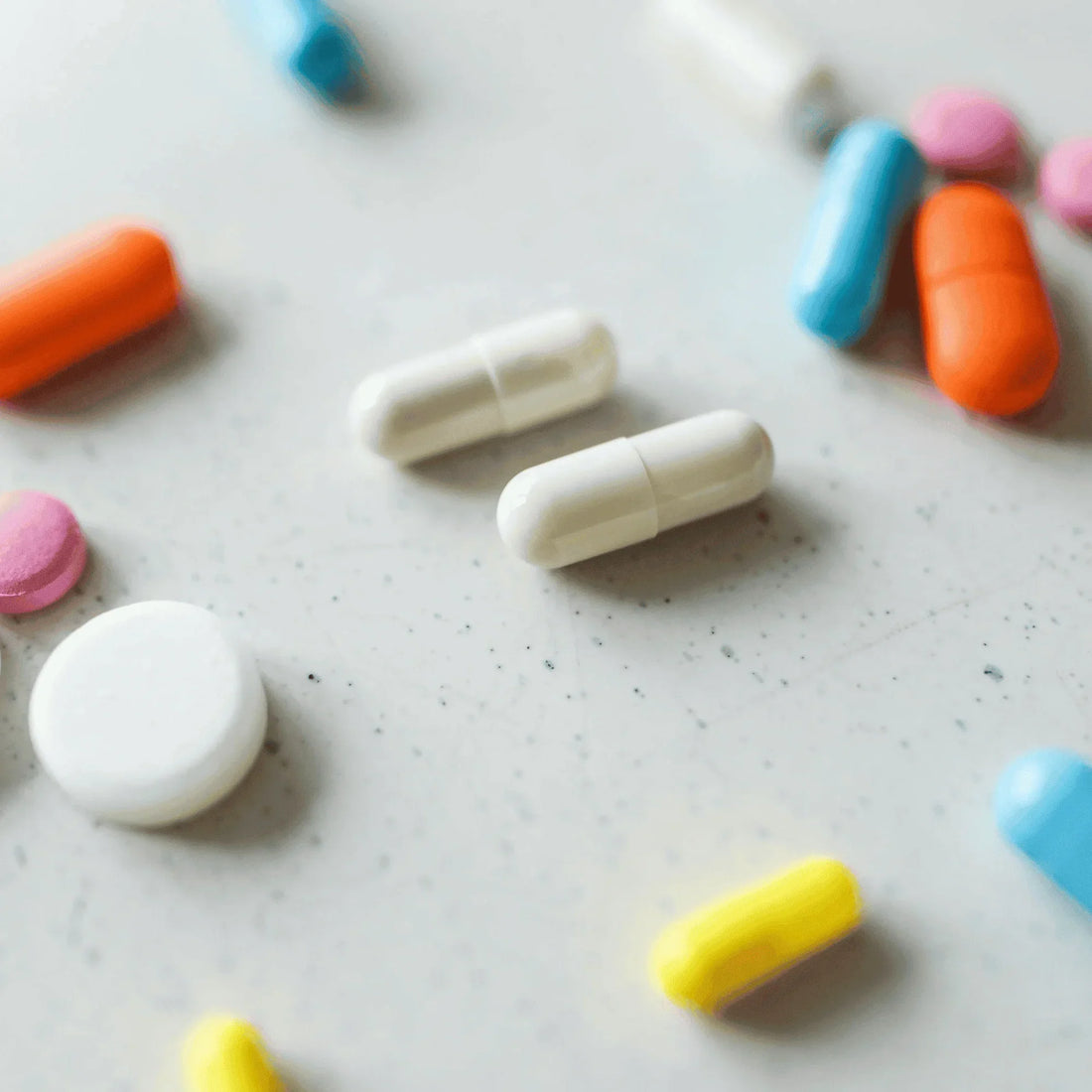 Paracetamol vs Ibuprofen for Pain Relief: What Works Best & When to Try CBD from Hempbuti